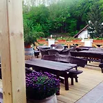West Hotel 3*