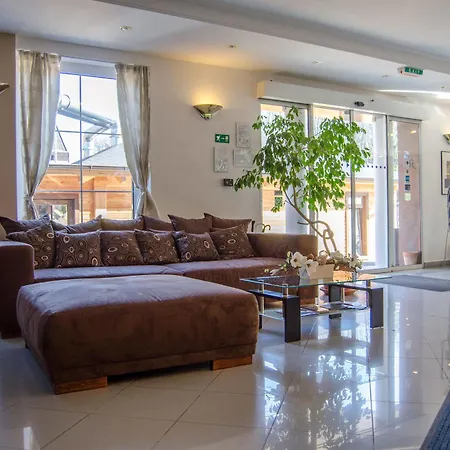 West 3* Bratislava