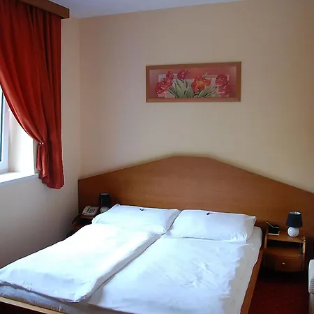 Hotel West Bratislava