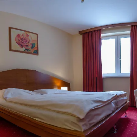 West Hotel Bratislava